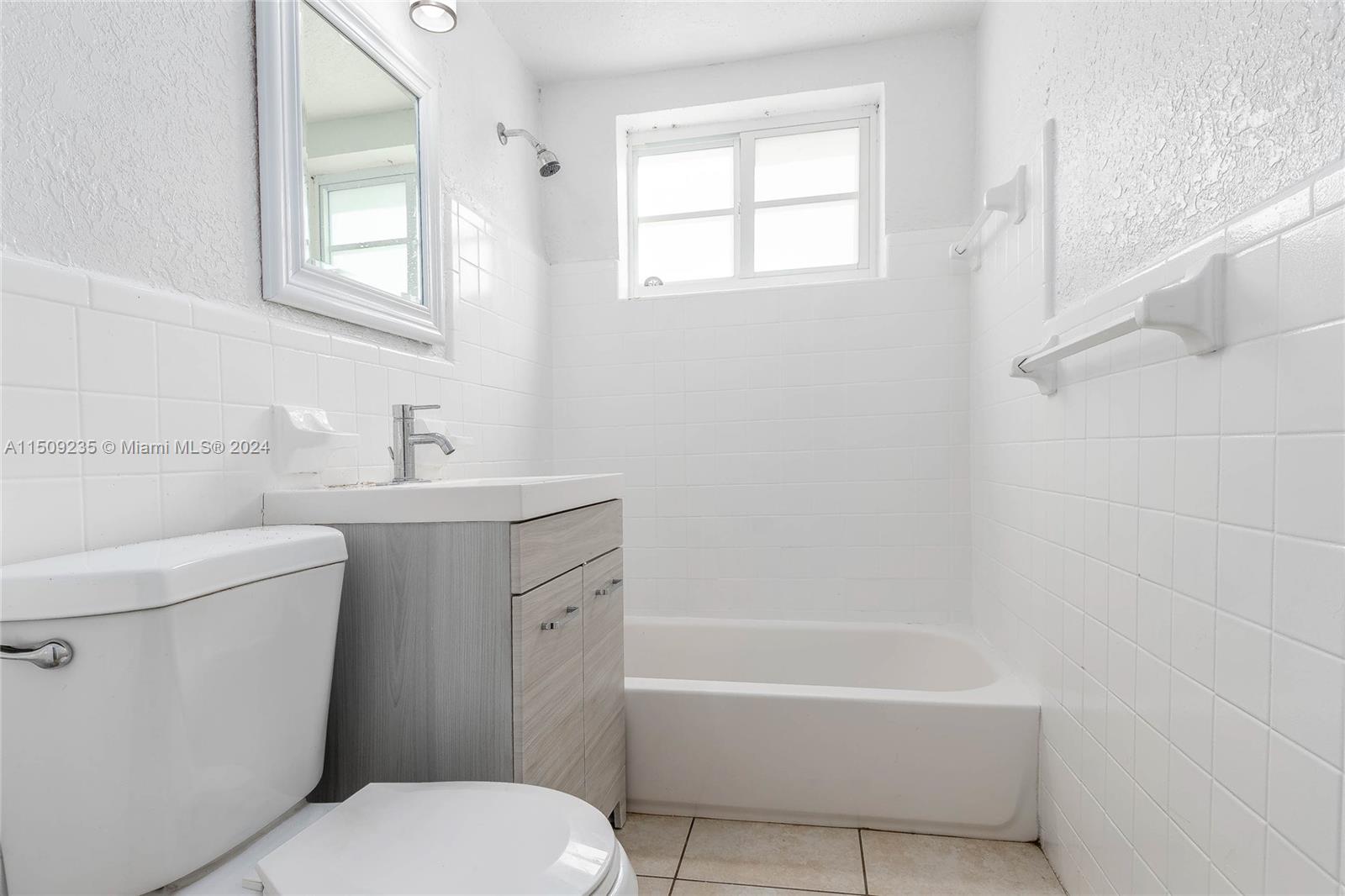 OCEANSIDE SEC ISLE OF NOR - Residential Lease