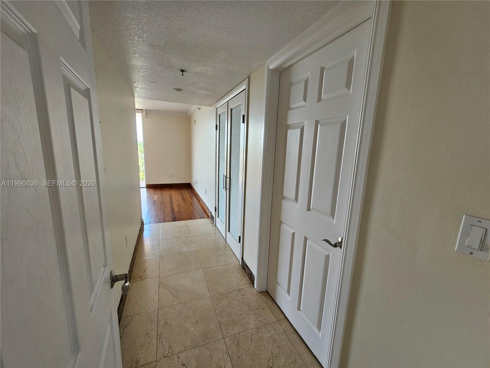 MARBELLA CONDO - Residential
