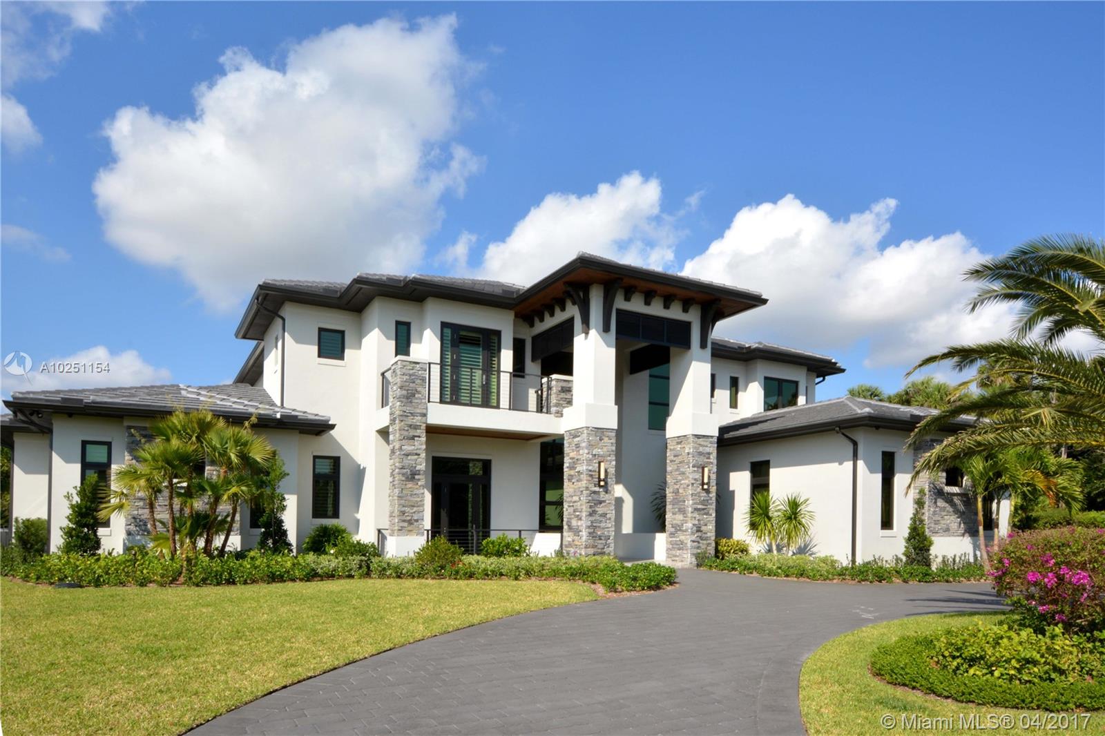 Parkland Golf & Country - Residential