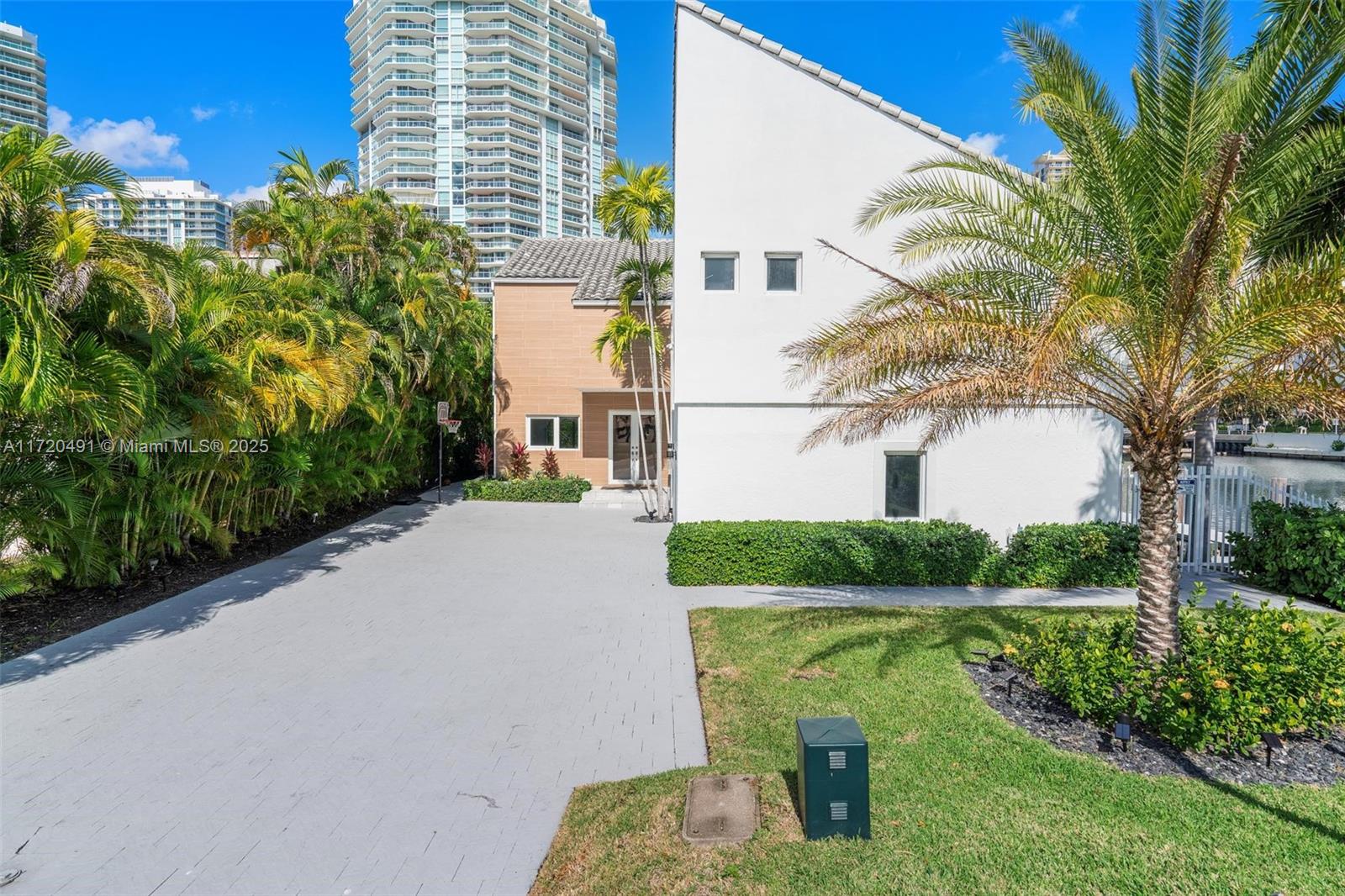 ATLANTIC ISLAND - Residential