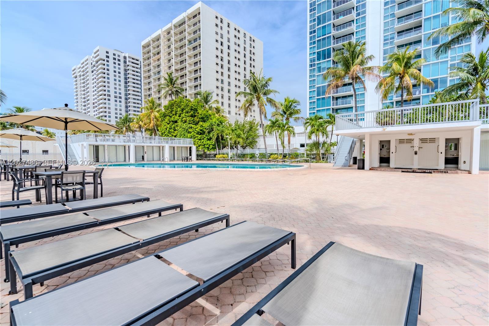 MIRASOL OCEAN TOWERS COND - Residential
