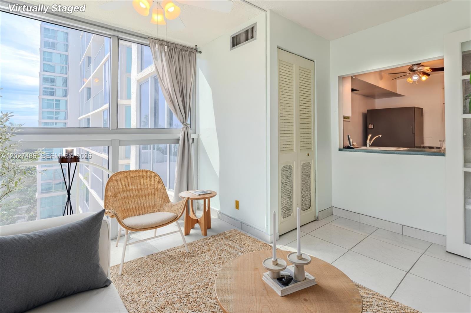 MIRASOL OCEAN TOWERS COND - Residential