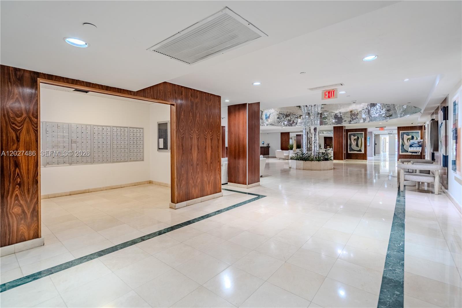 MIRASOL OCEAN TOWERS COND - Residential