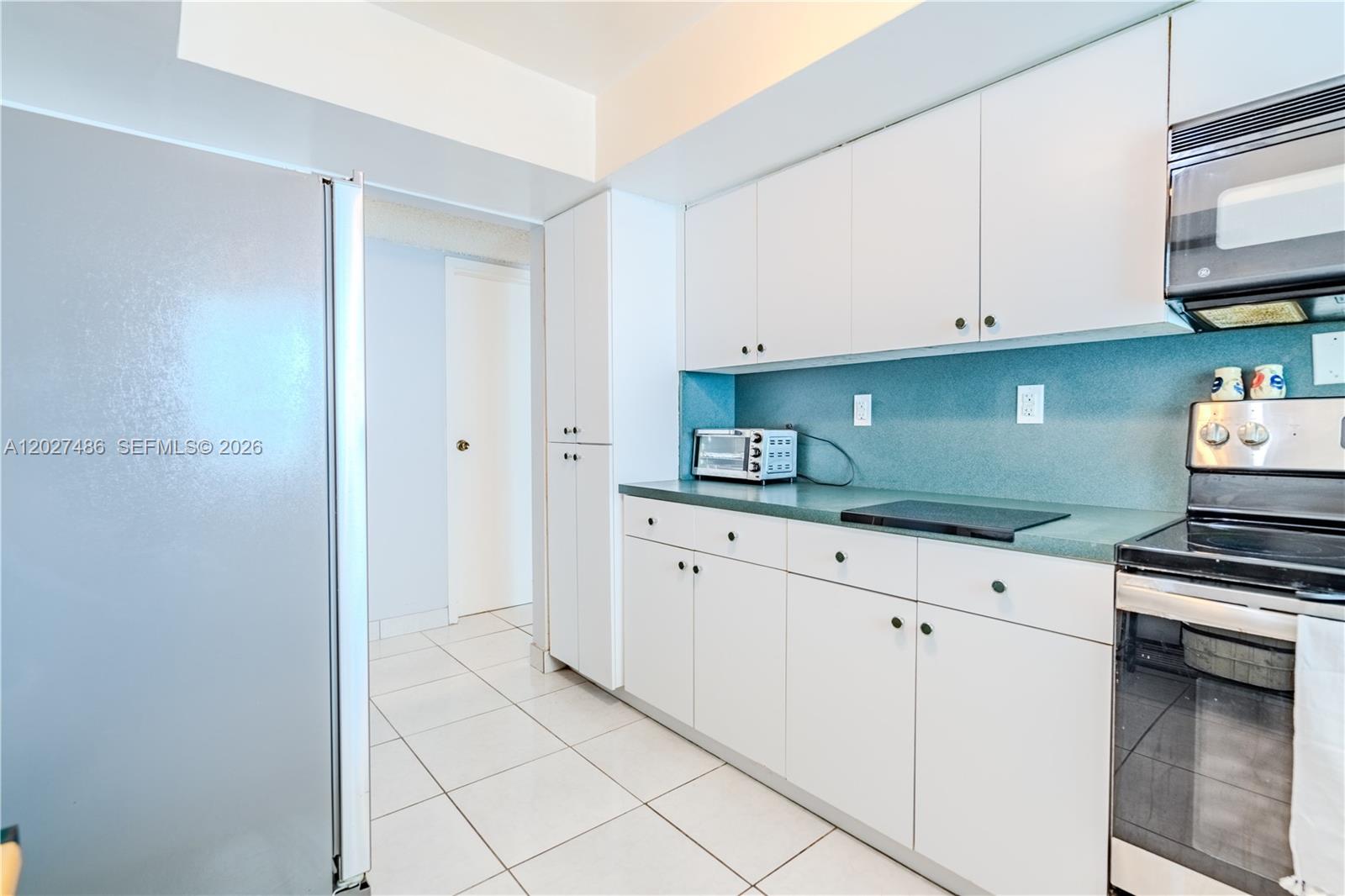 MIRASOL OCEAN TOWERS COND - Residential