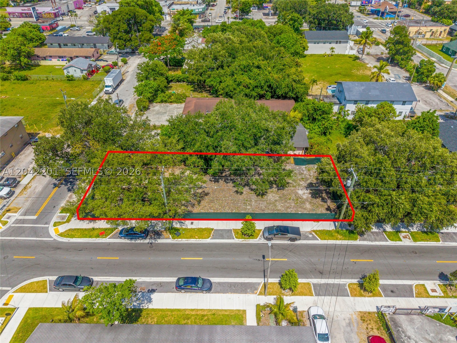 Corner lot! Rare 7,579 SF vacant development site in Miami’s rapidly evolving Little River/Liberty City corridor. Property offers the potential to develop approximately 11 units by right, with the possibility of up to 22 units under applicable workforce housing regulations (buyer to verify). Ideally located minutes from Little River, Wynwood, Midtown, the Design District, and Downtown Miami, this infill site is positioned in one of Miami’s strongest rental markets.