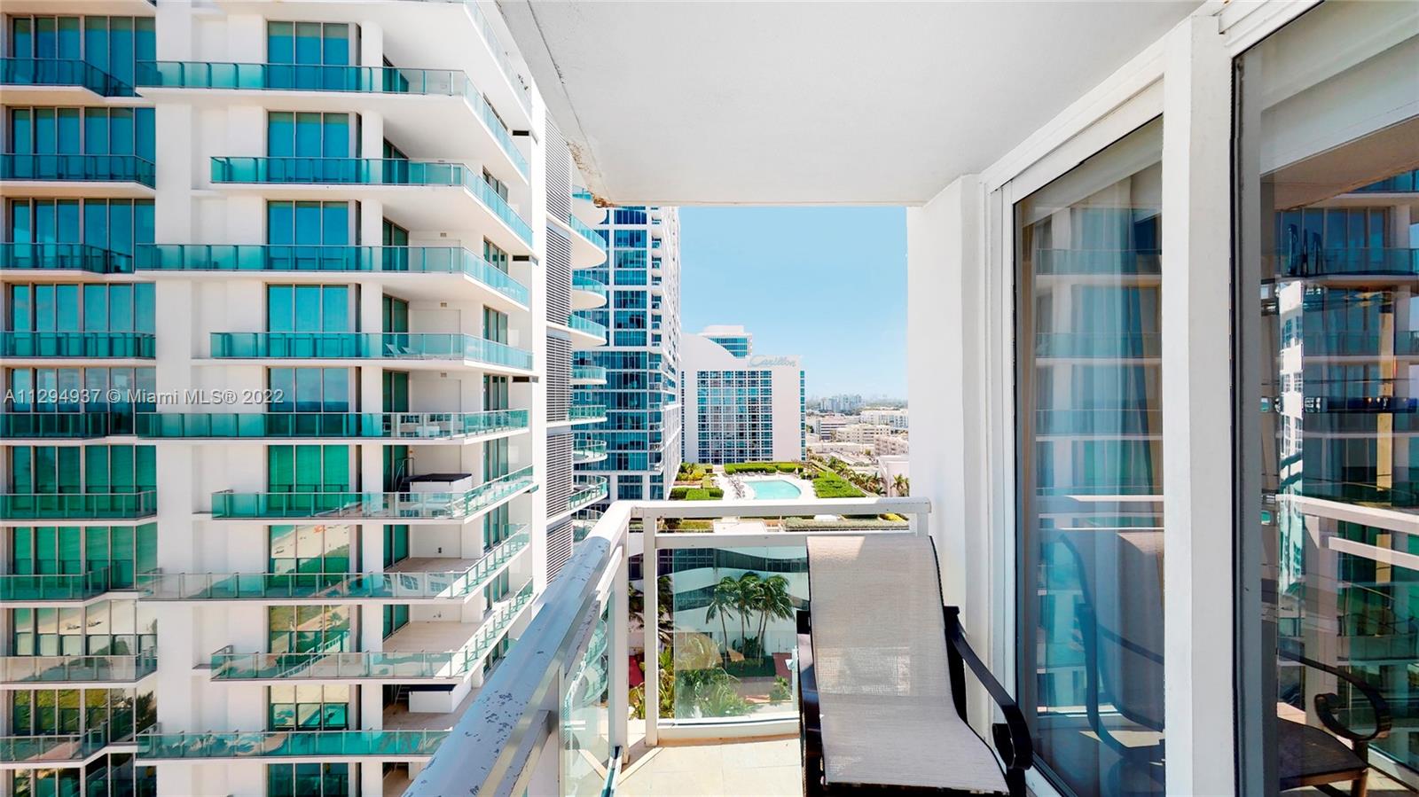 THE COLLINS CONDO - Residential Lease