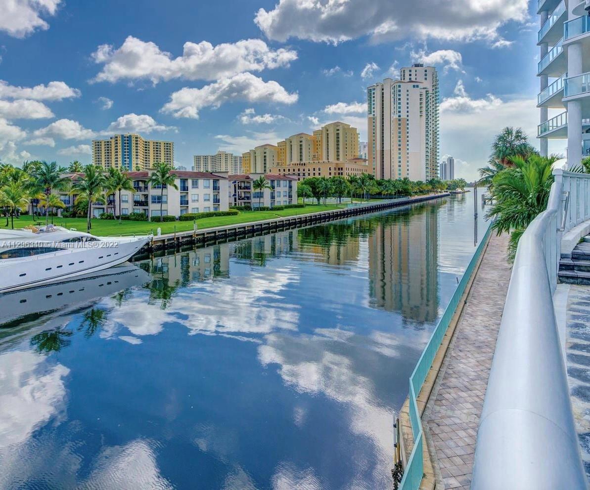 THE ATRIUM AT AVENTURA CO - Residential Lease