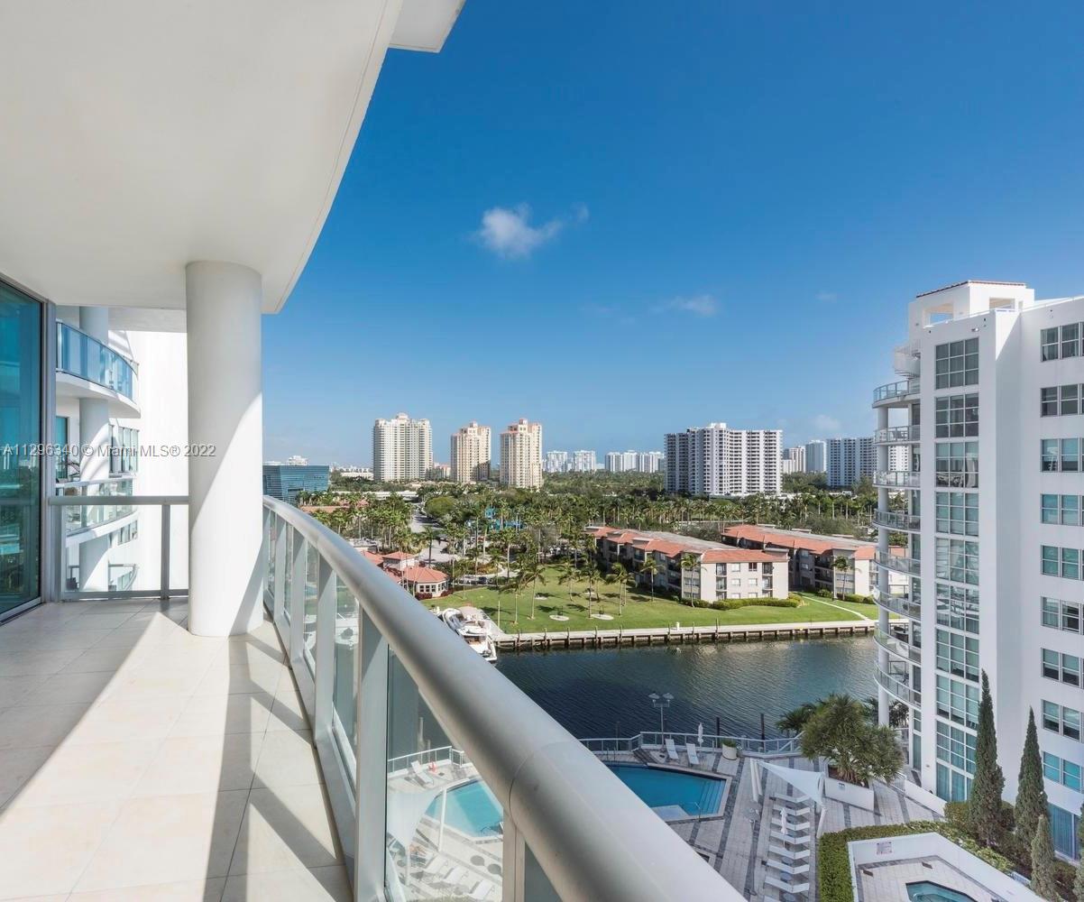 Stunning 2 Bedroom / 2.5 Bathroom unit with direct views of the Intracoastal waterway and Marina. Minutes away from Aventura's gastronomic and entertainment venues sits this unit with porcelain floors, granite countertops on the kitchen island, and deep terraces, all inviting the natural light from the floor-to-ceiling windows. Stepping outside out the residence, you will find the amenities that include a heated pool, jacuzzi, spa with sauna, club room, children's room, business center, and a fitness center. Stepping further into the neighborhood, you will find an extensive list of restaurants, shops, parks, and A-rated schools.