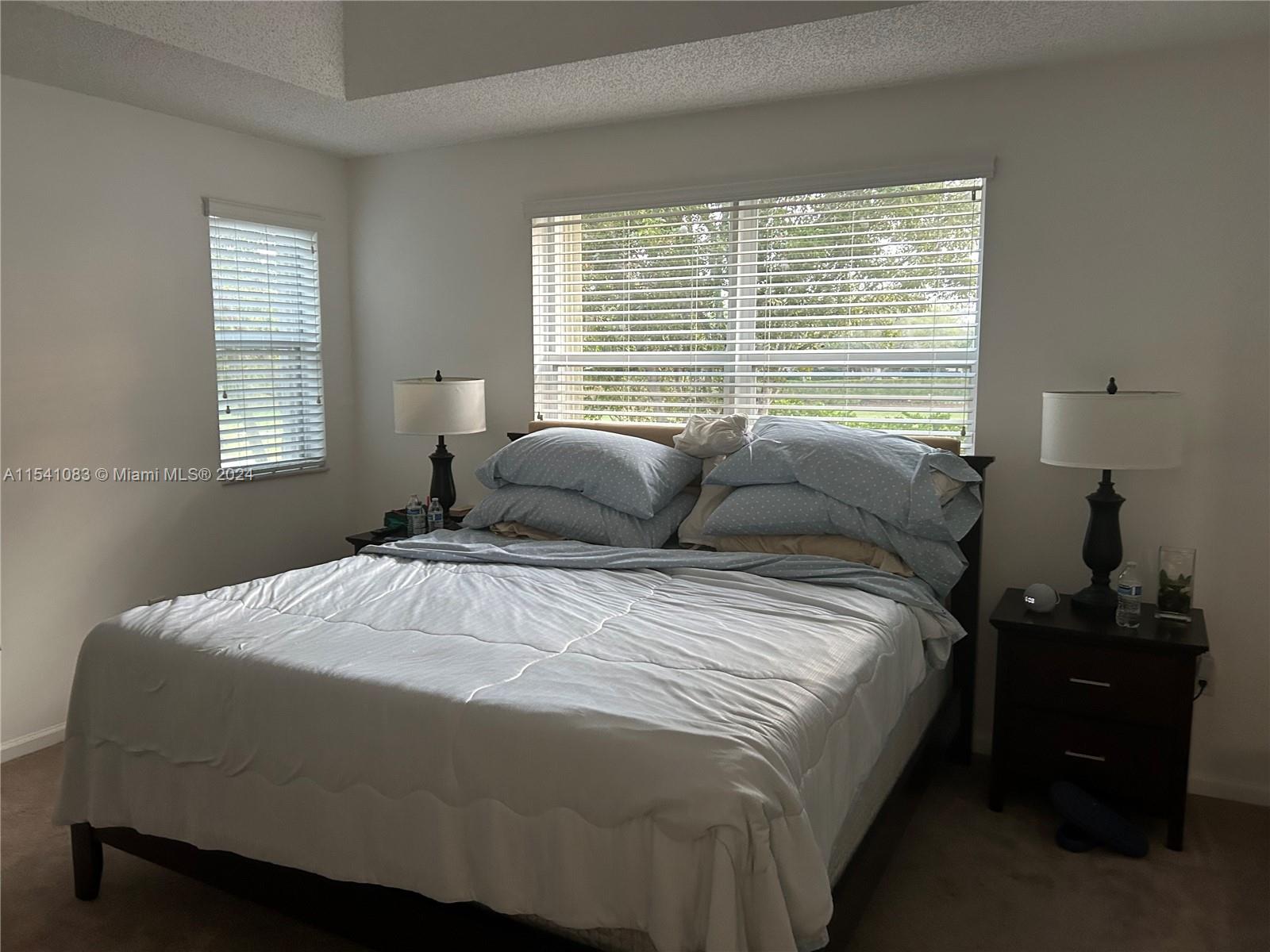 RIVIERA ISLES IV - Residential