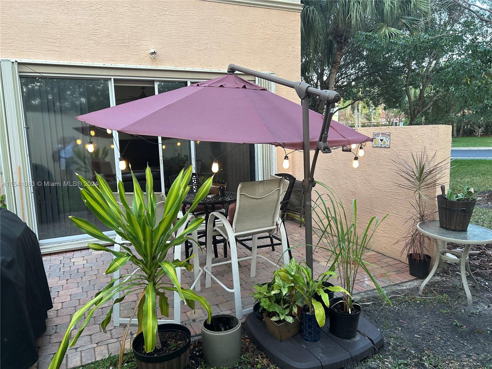 RIVIERA ISLES IV - Residential