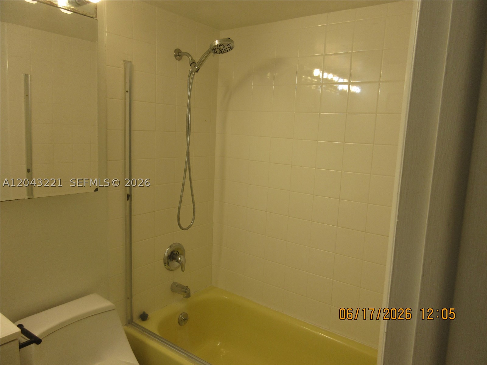 DIXIE GARDENS CONDO - Residential