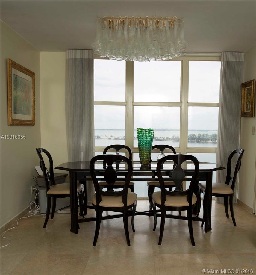 BRICKELL PLACE PHASE II - Residential Lease