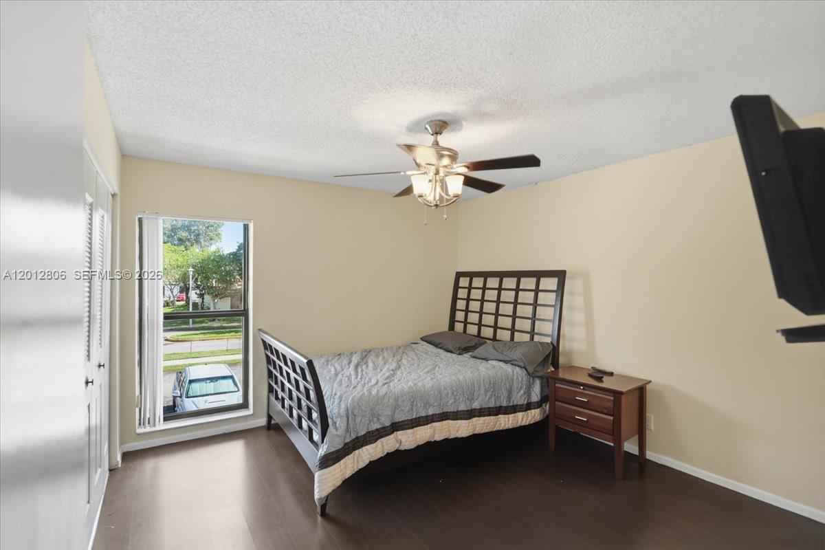 WESTVIEW CONDOMINIUM NO S - Residential