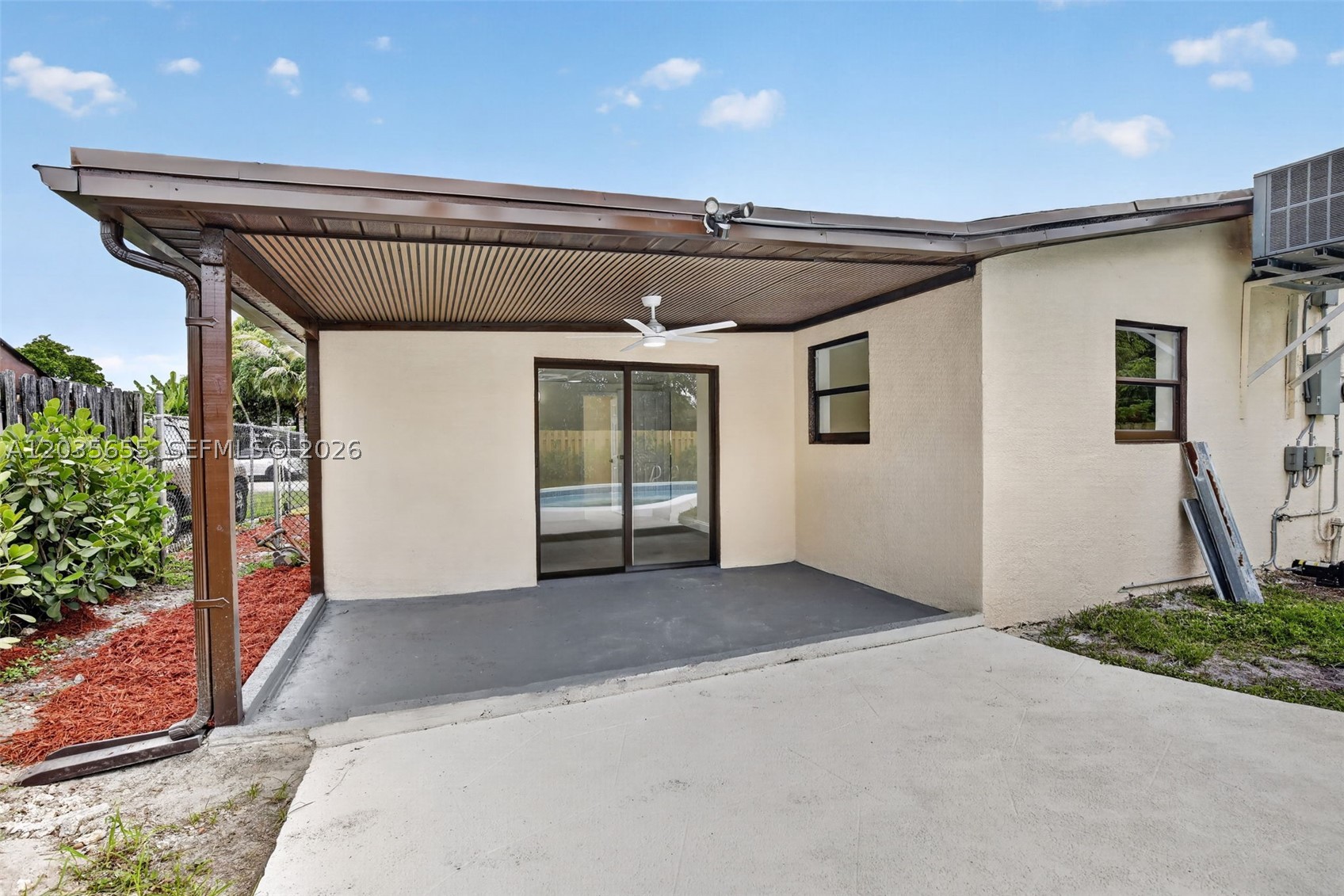 SUNRISE GOLF VILLAGE SEC - Residential
