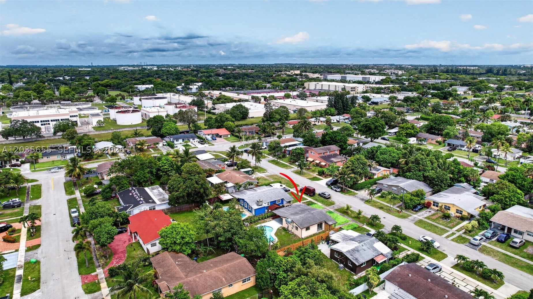 SUNRISE GOLF VILLAGE SEC - Residential