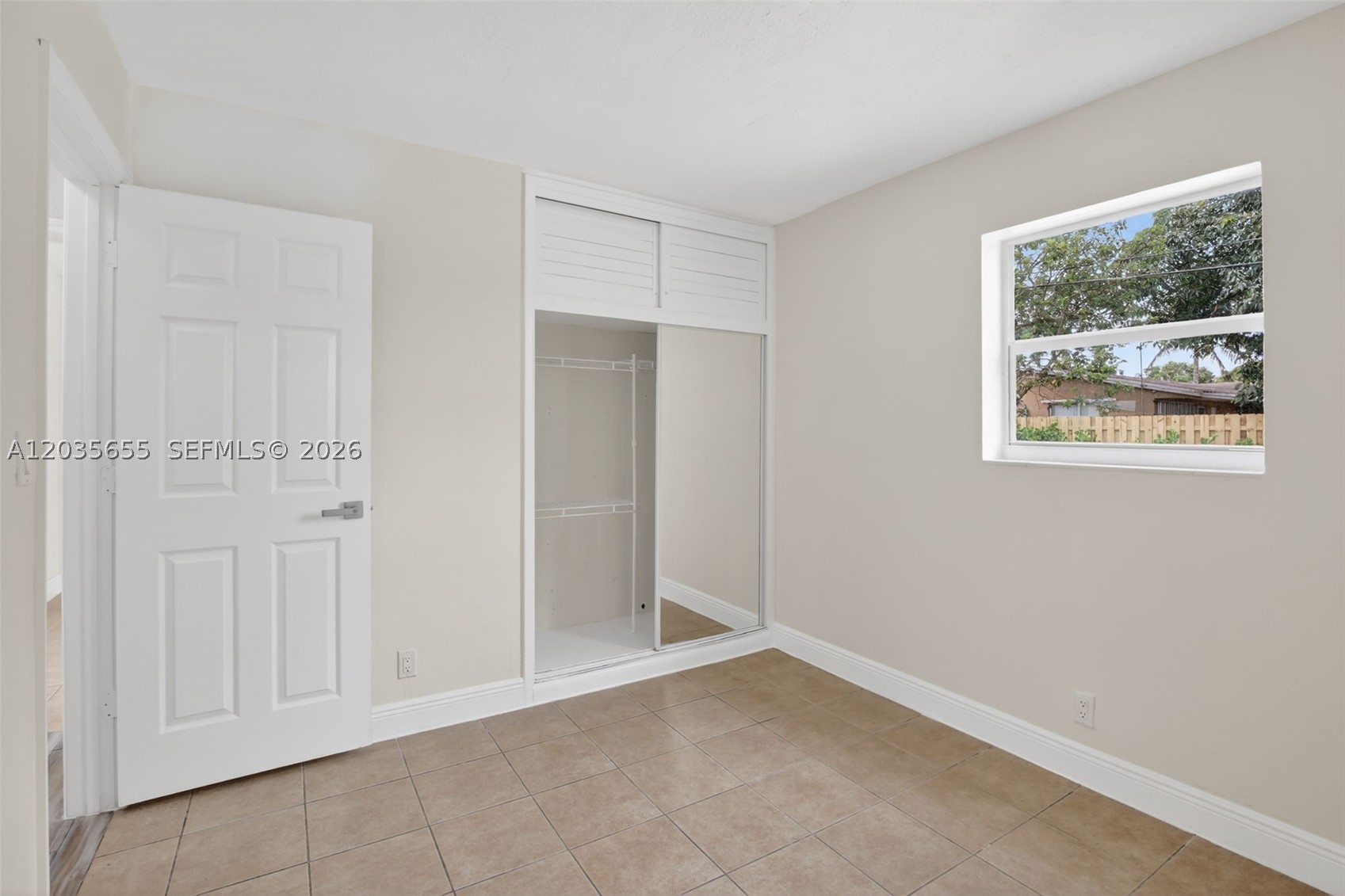SUNRISE GOLF VILLAGE SEC - Residential