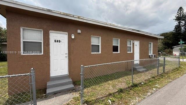 LINCOLN PARK CORR PLAT - Residential Lease