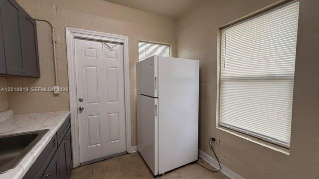 LINCOLN PARK CORR PLAT - Residential Lease