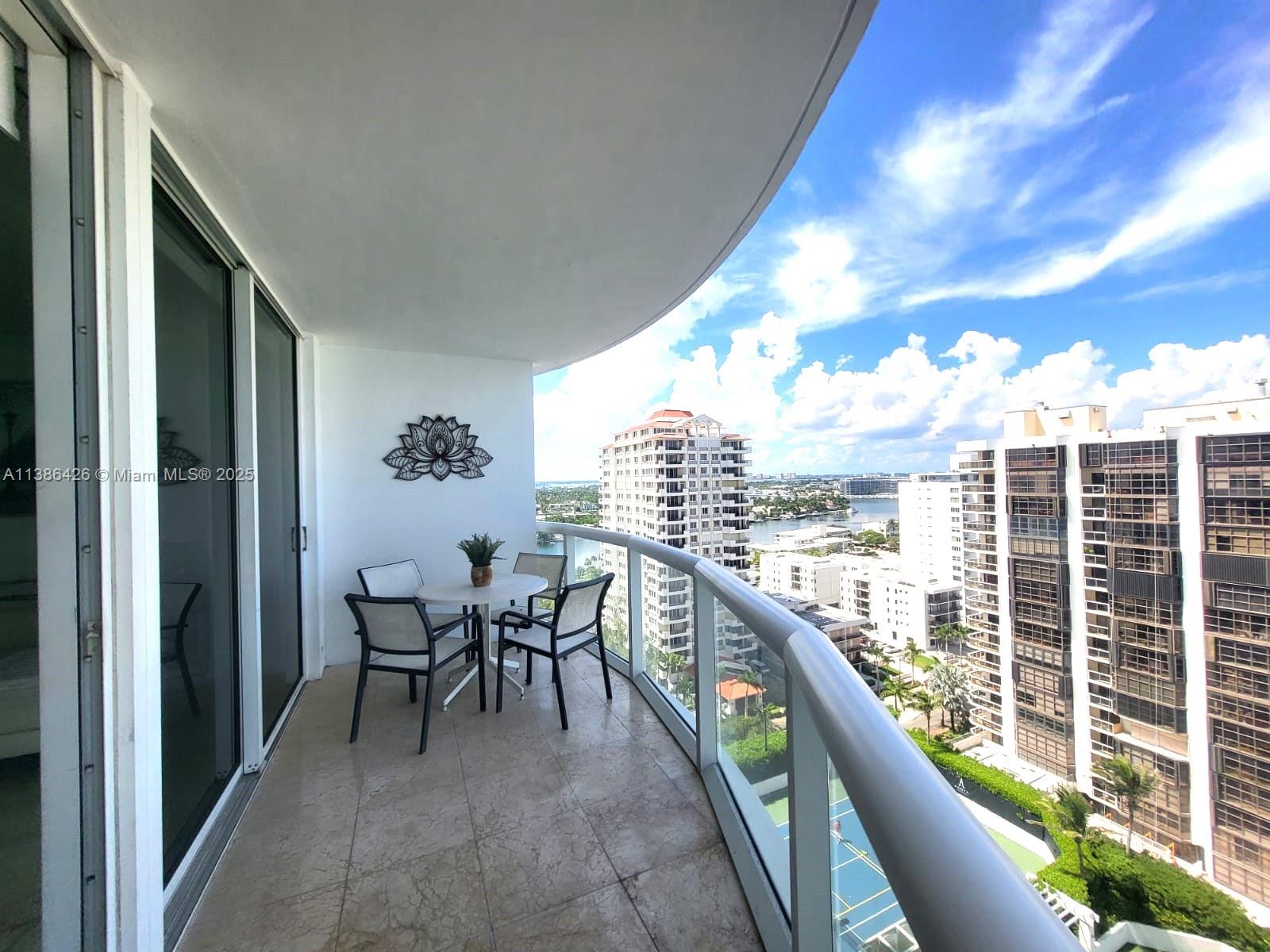 AKOYA CONDO - Residential