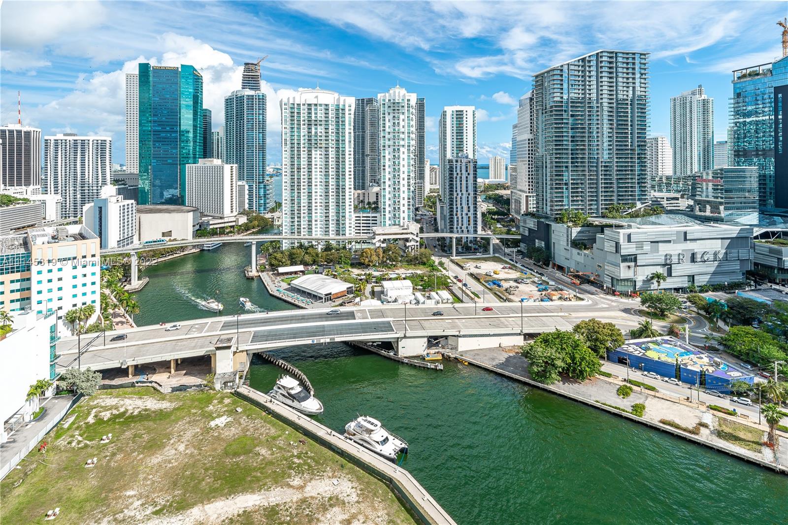 MINT CONDO - Residential Lease