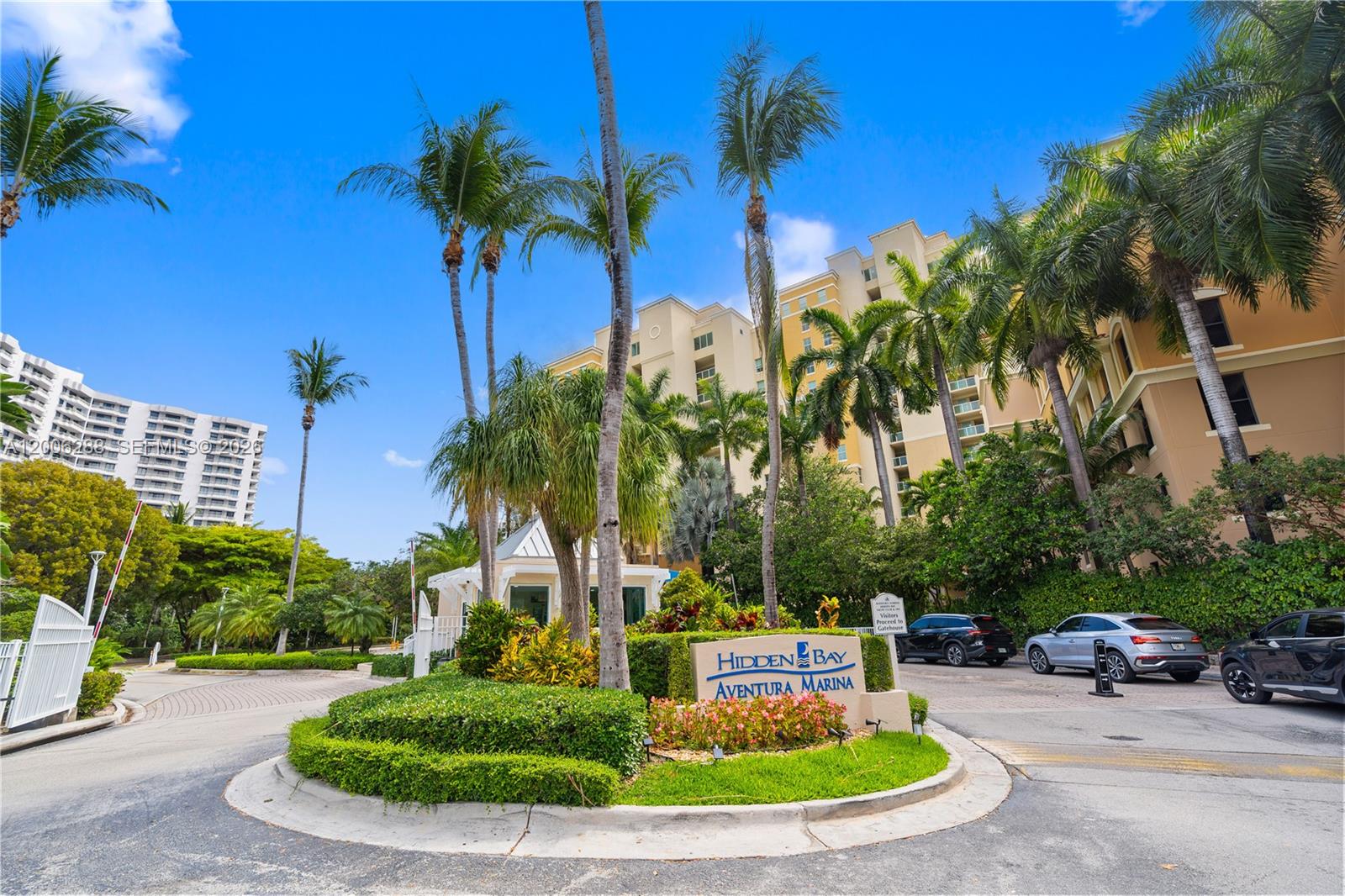 AVENTURA MARINA CONDO NUM - Residential