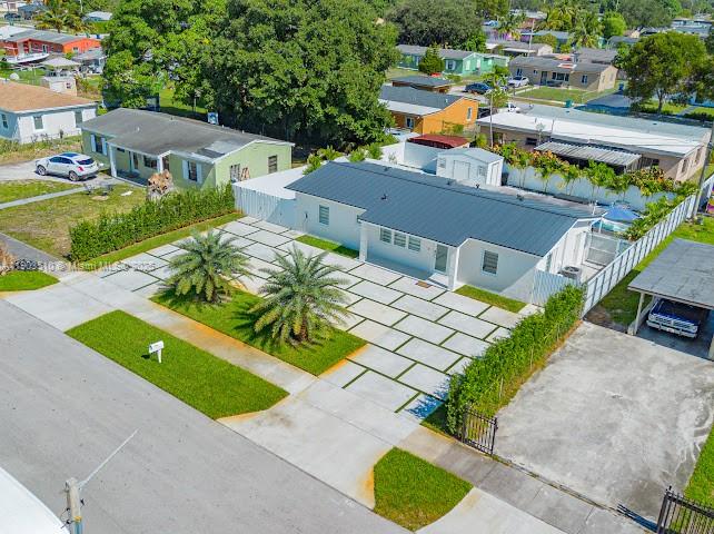 GOLDEN HIGHLANDS EST - Residential