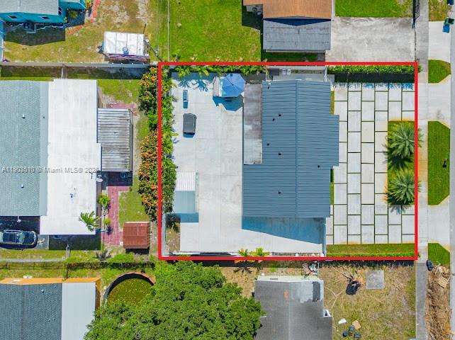 GOLDEN HIGHLANDS EST - Residential