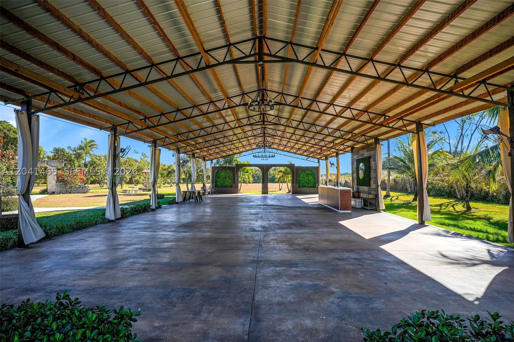 Redlands - Residential