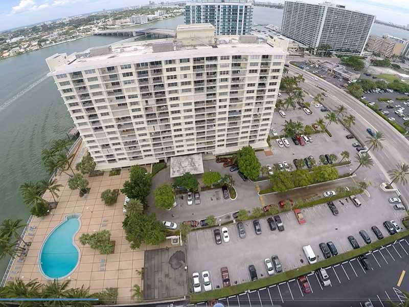 LOWEST PRICE IN THE BUILDING!! GREAT VIEW OF THE BAY!!!!AMMENITIES INCLUDE HEATED POOL, FISHING PIER, BBQ AREA, COMMUNITY ROOM, BASIC CABLE. QUIET BUILDING IN EXCELLENT LOCATION!! PET FRIENDLY. OWNERS MOTIVATED, PLEASE BRING ALL REASONABLE OFFERS. SPECIAL  ASSESSMENT FOR NEW ROOF, A/C SYSTEM 40 YR CERTIFICATION AND FIRE SAFETY COMPLIANCE, TO BE PAID IN FULL BY SELLER AT CLOSING.