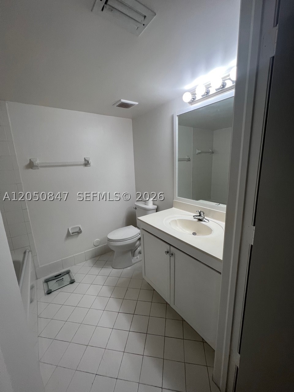 VENETIA GARDENS SOUTH CON - Residential