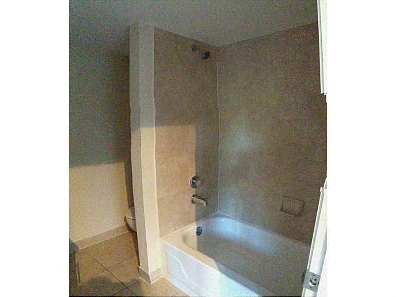 MARINA OAKS CONDO - Residential Lease