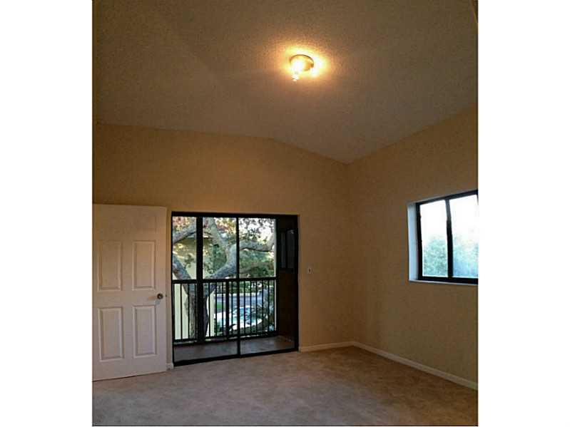 MARINA OAKS CONDO - Residential Lease