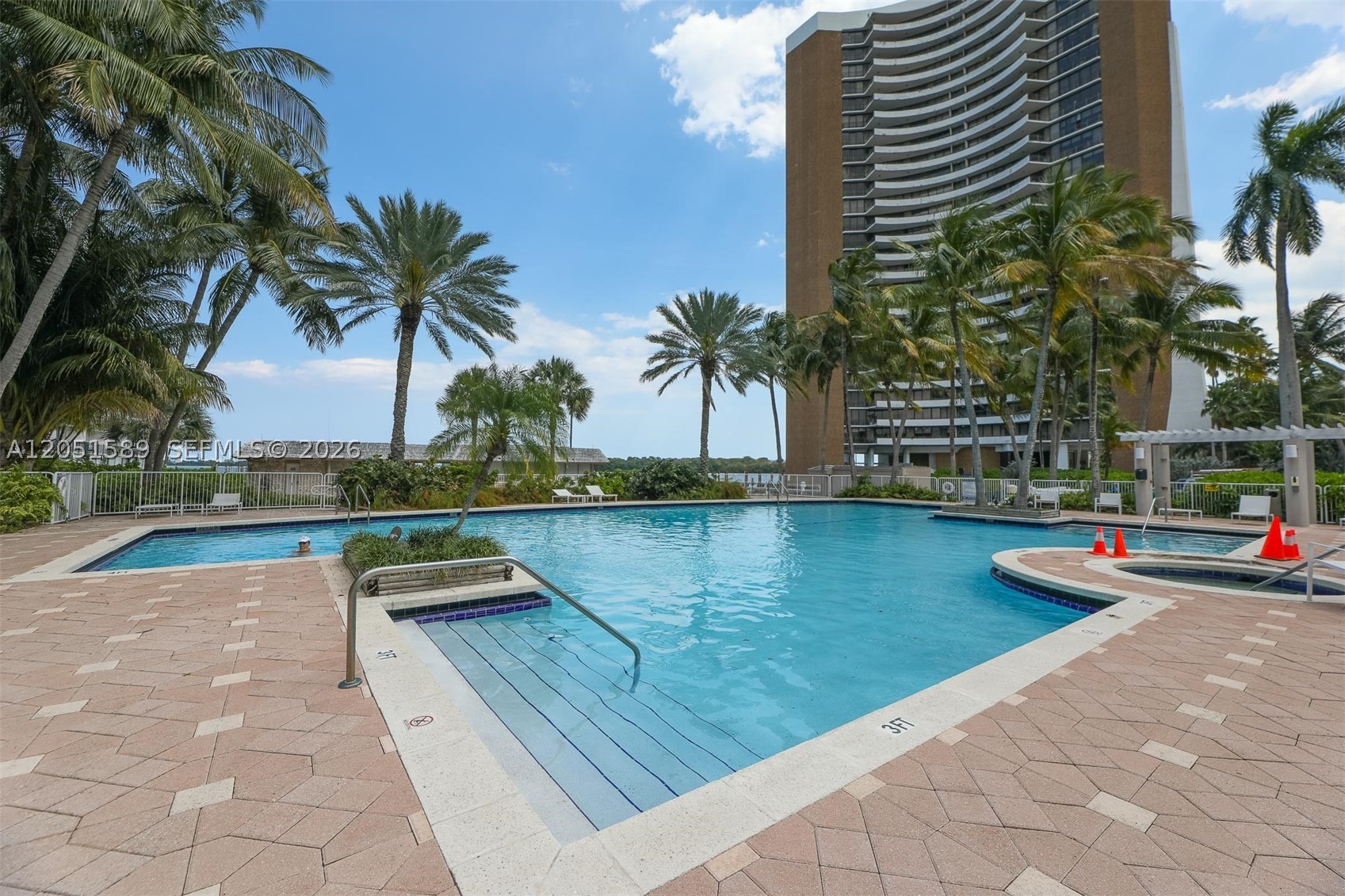 PALM BAY CONDOMINIUM - Residential