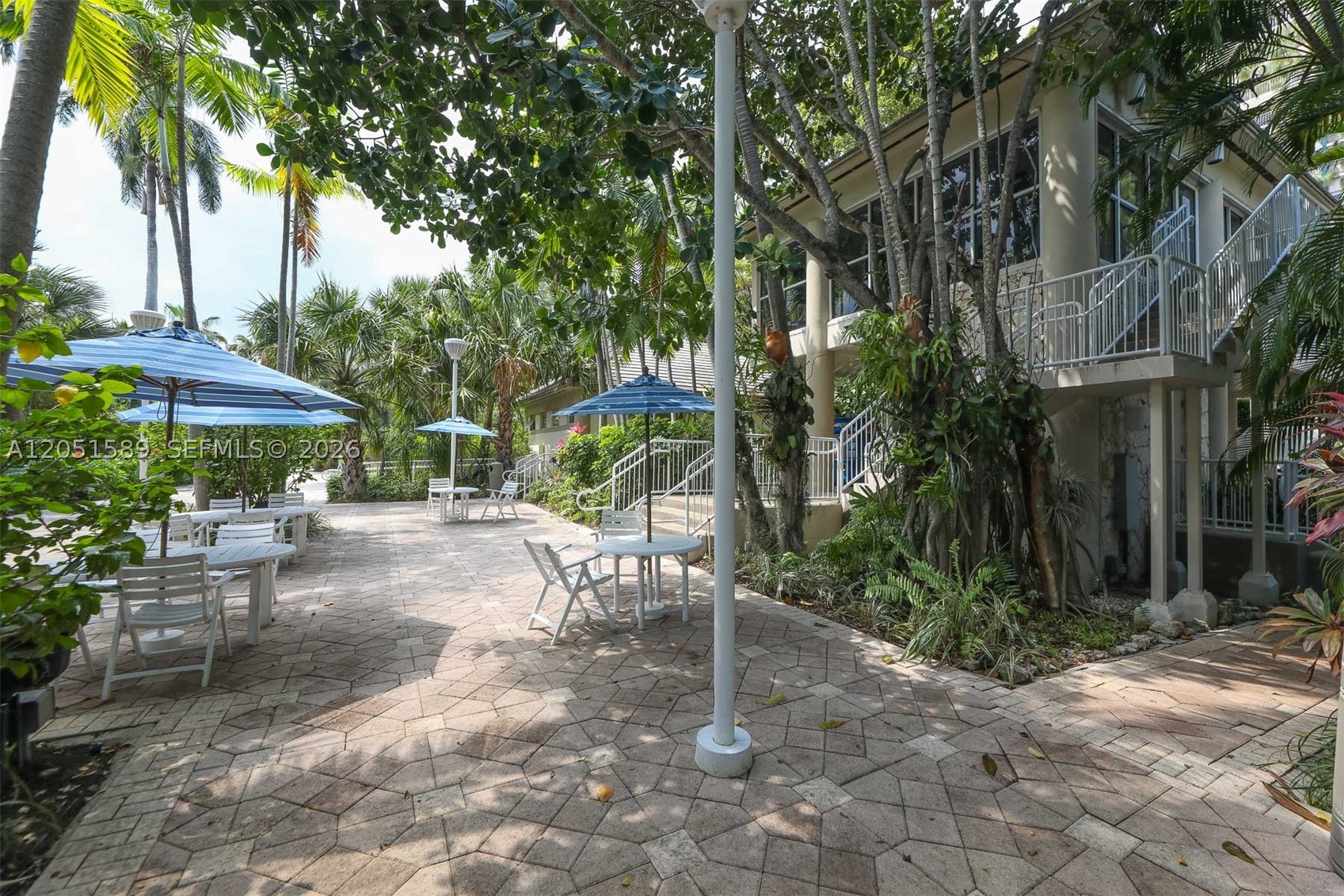 PALM BAY CONDOMINIUM - Residential