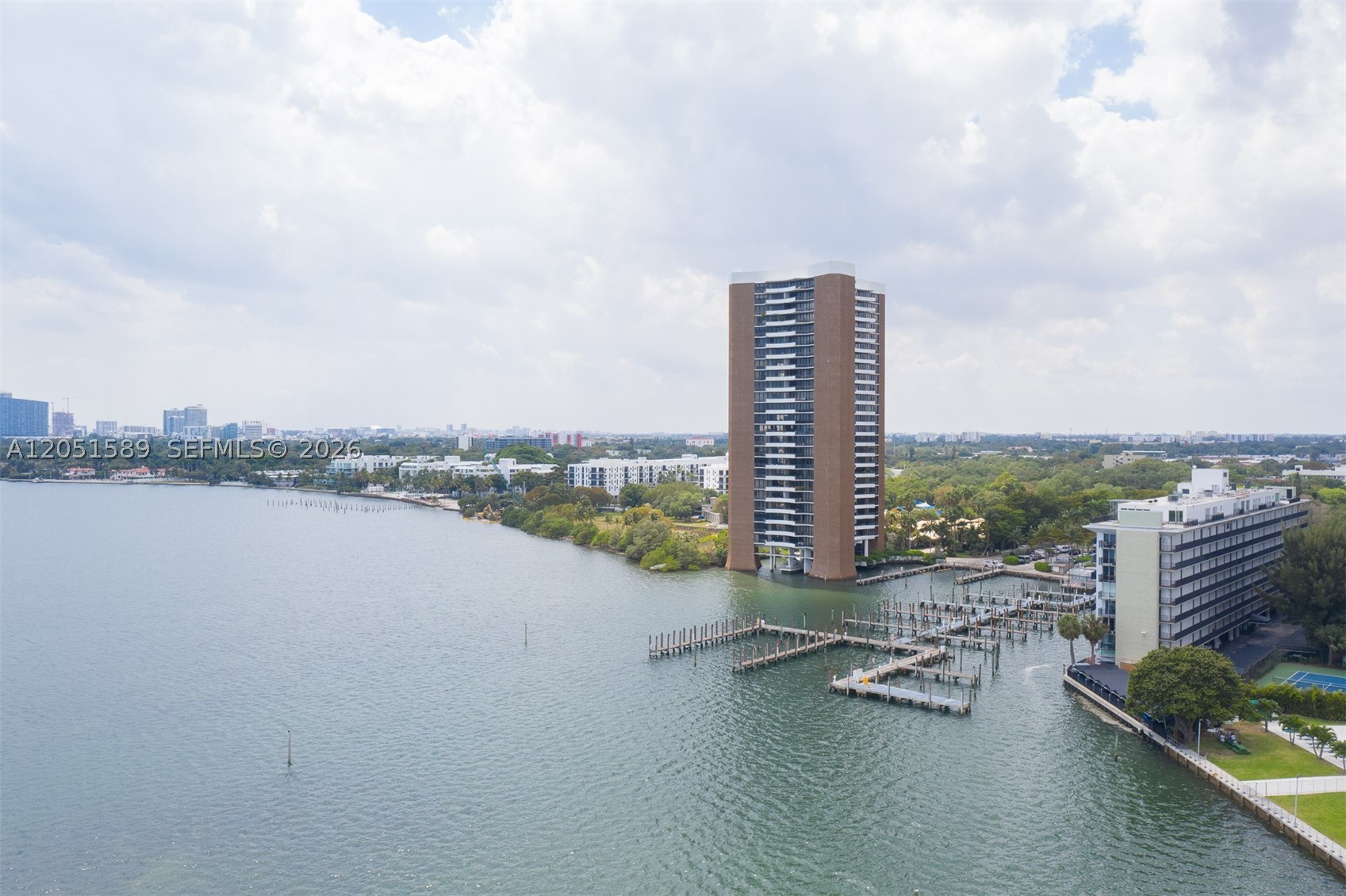 PALM BAY CONDOMINIUM - Residential