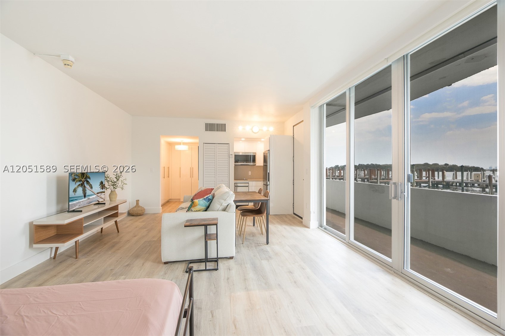 PALM BAY CONDOMINIUM - Residential