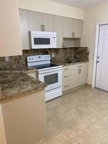 WEST END PARK AMD PL - Residential Lease