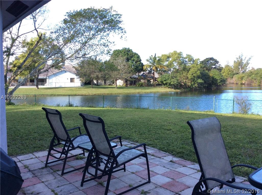 PINE RIDGE - Residential