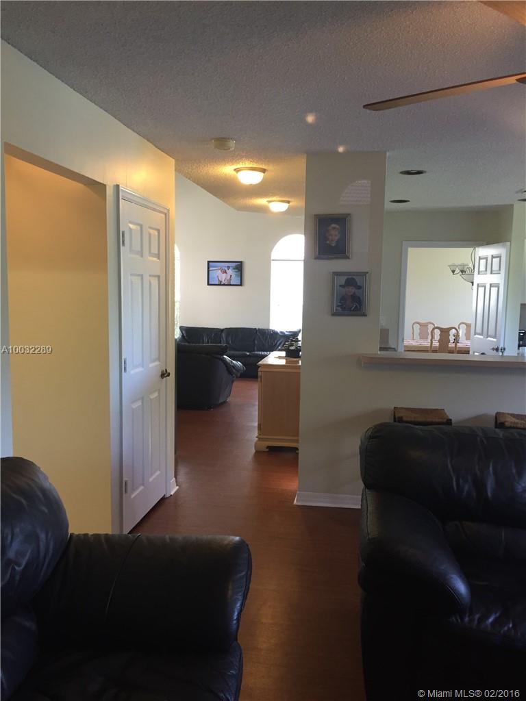 PINE RIDGE - Residential