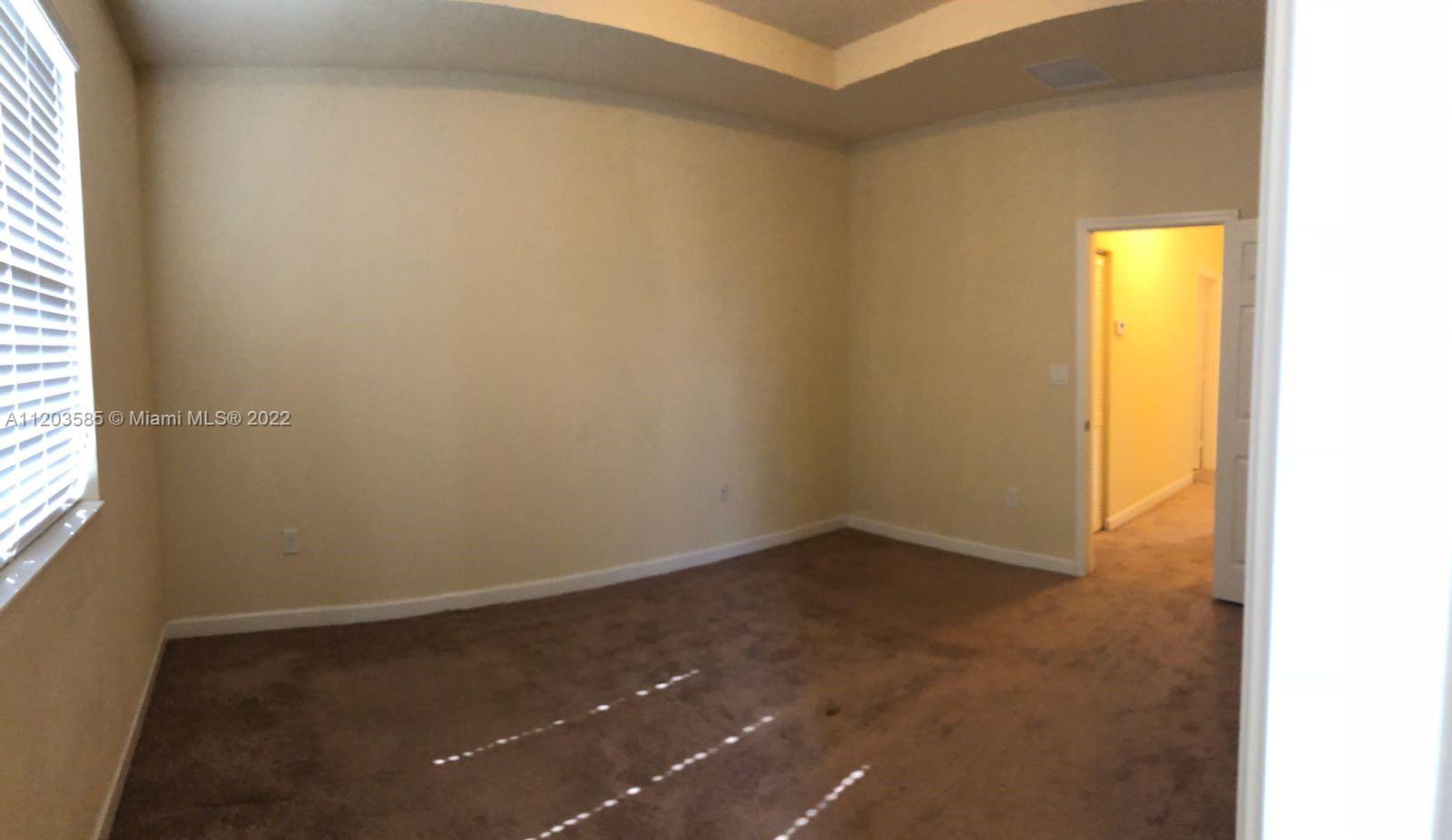 SILVER PALM WEST - Residential Lease