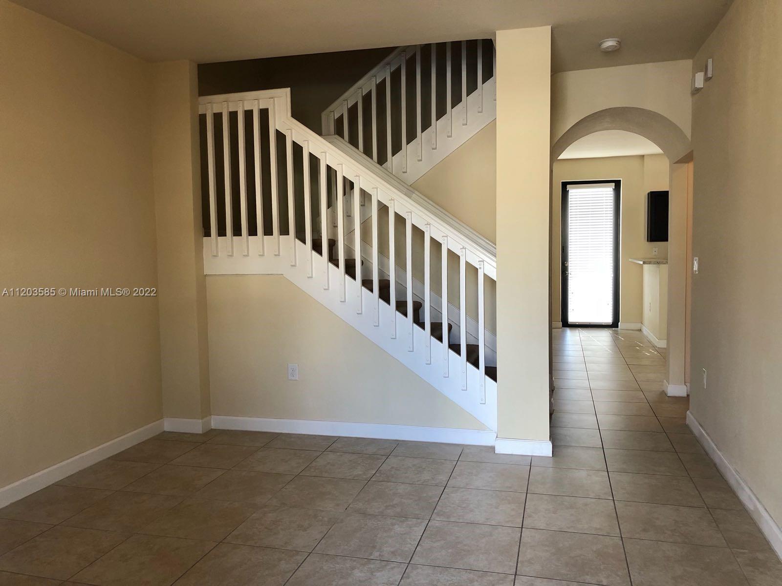 SILVER PALM WEST - Residential Lease