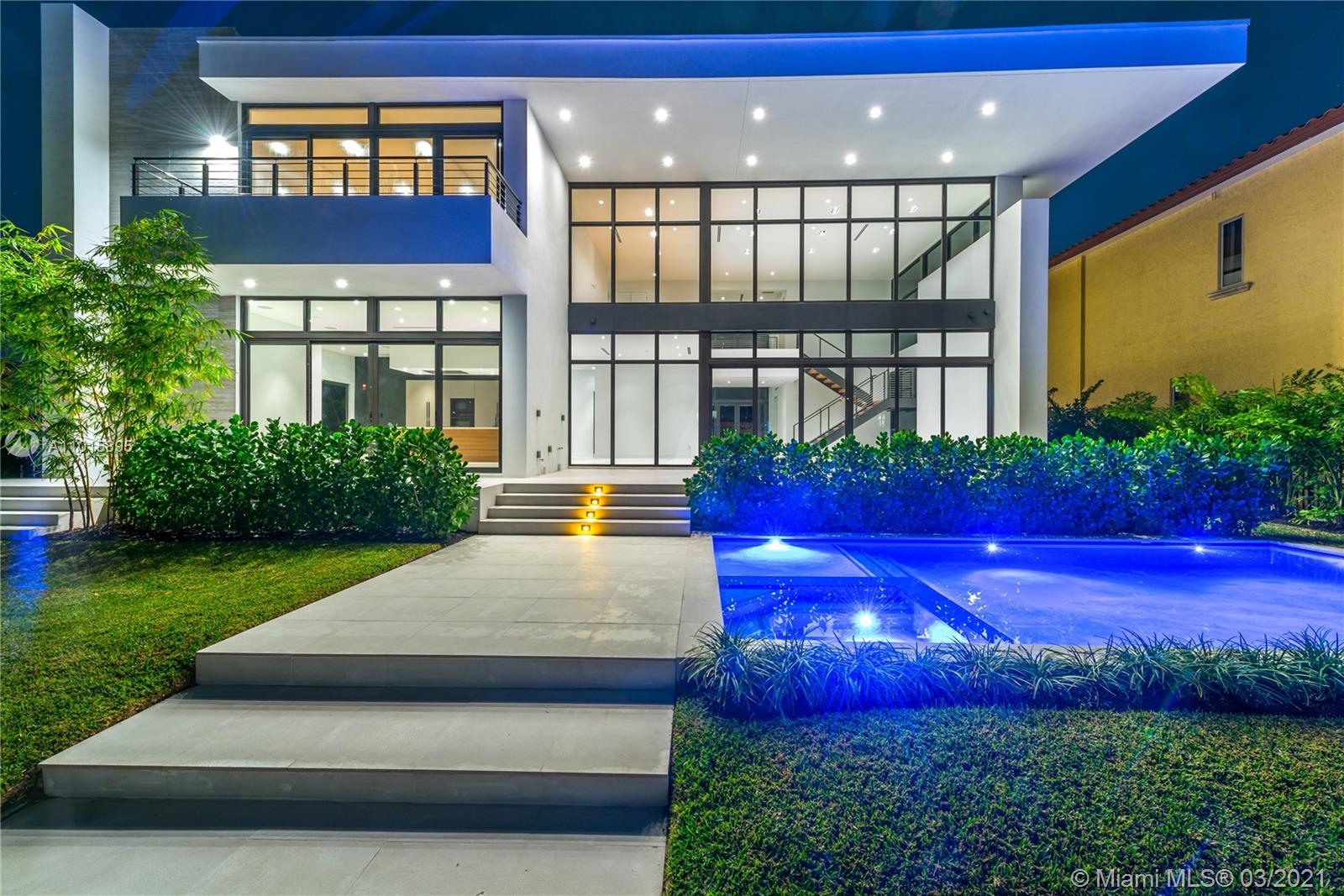 EASTERN SHORES - Residential