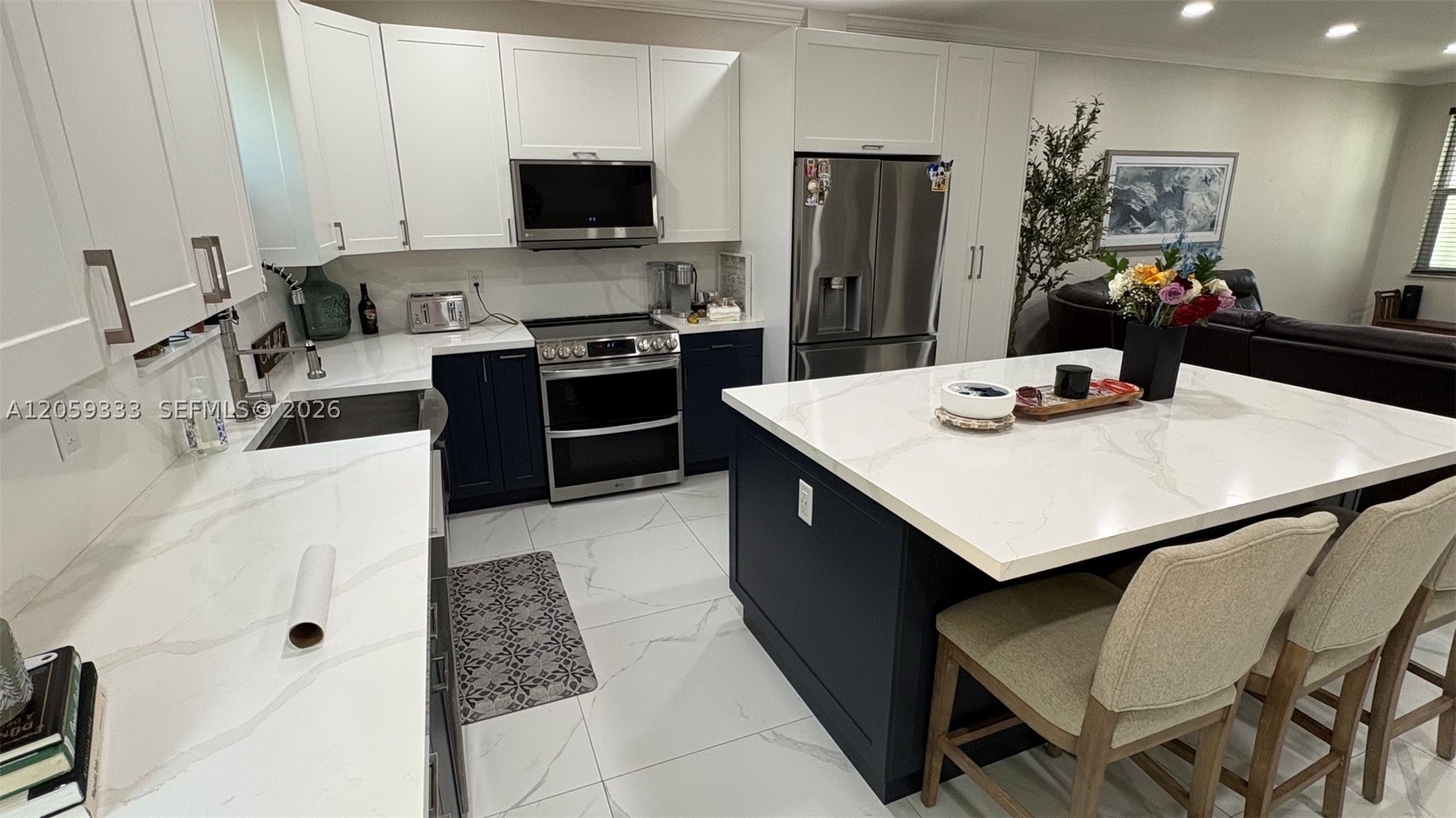 DORAL ISLES NORTH SEC TWO - Residential