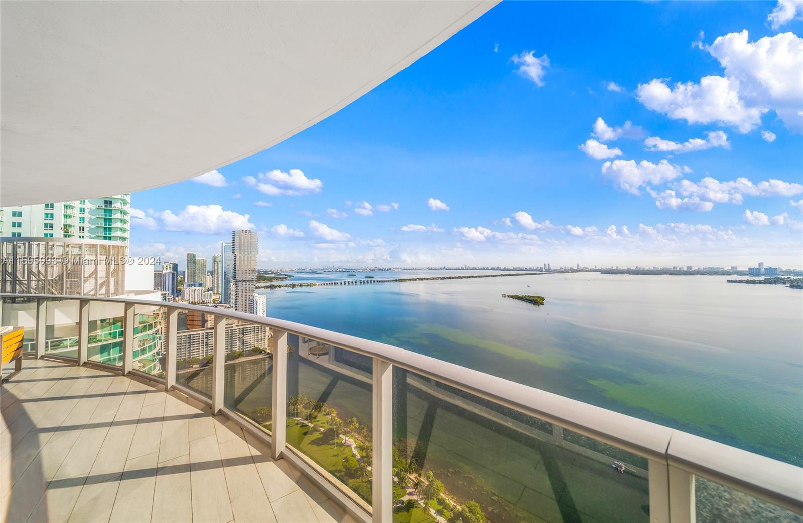 ARIA ON THE BAY CONDO - Residential Lease