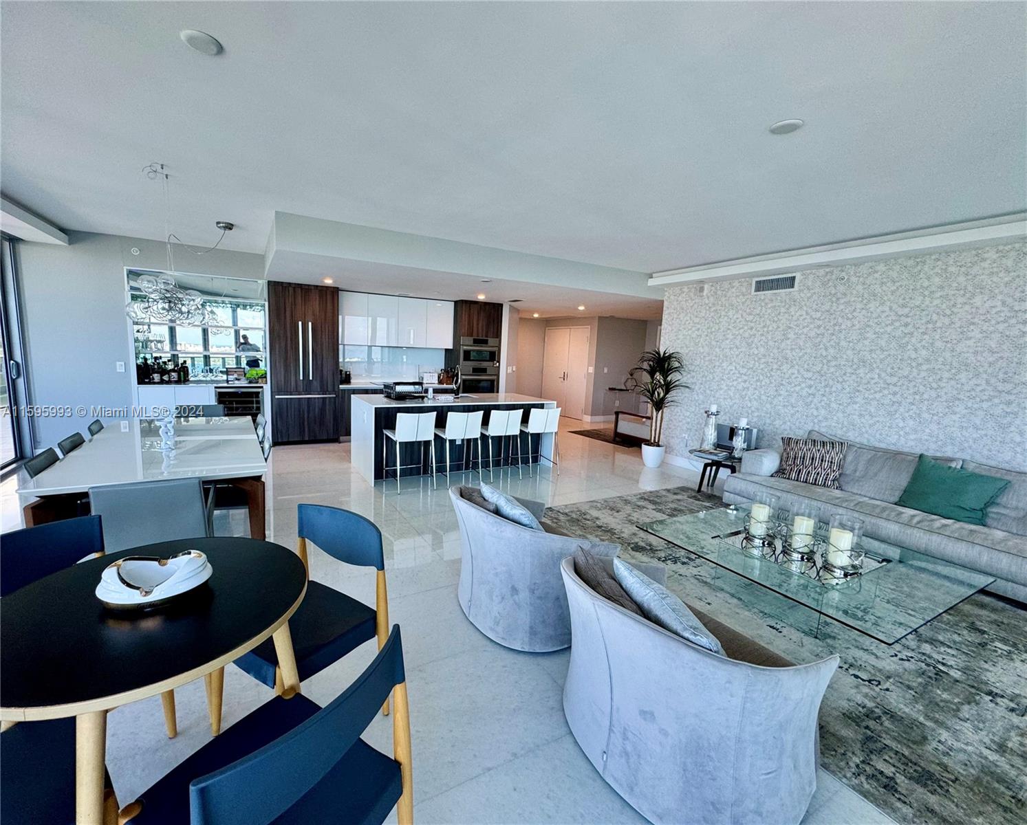 ARIA ON THE BAY CONDO - Residential Lease