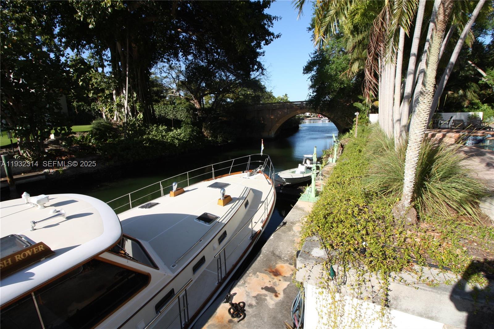 C GABLES RIVIERA SEC 12 - Residential