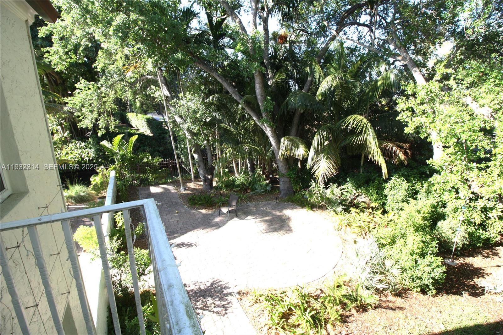 C GABLES RIVIERA SEC 12 - Residential