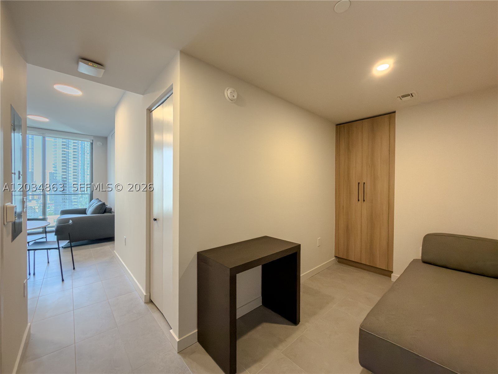 MIAMI NORTH - Residential Lease