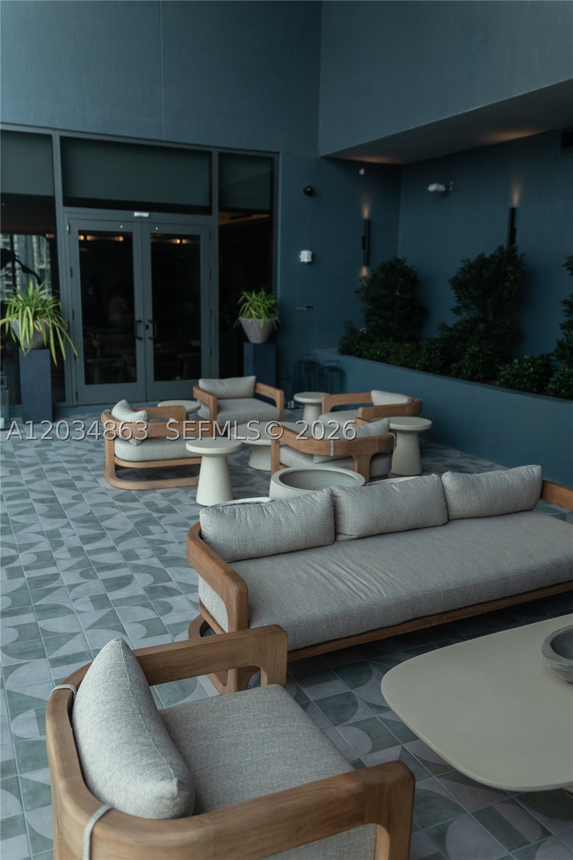 MIAMI NORTH - Residential Lease