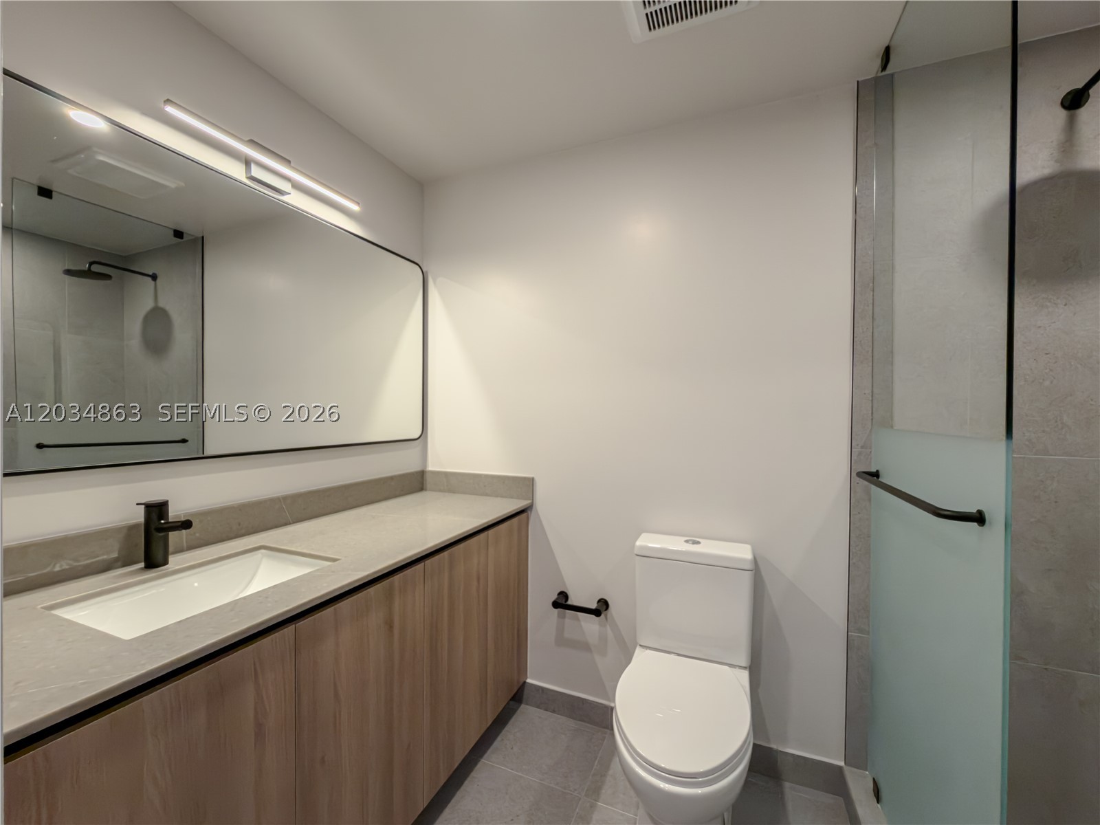 MIAMI NORTH - Residential Lease